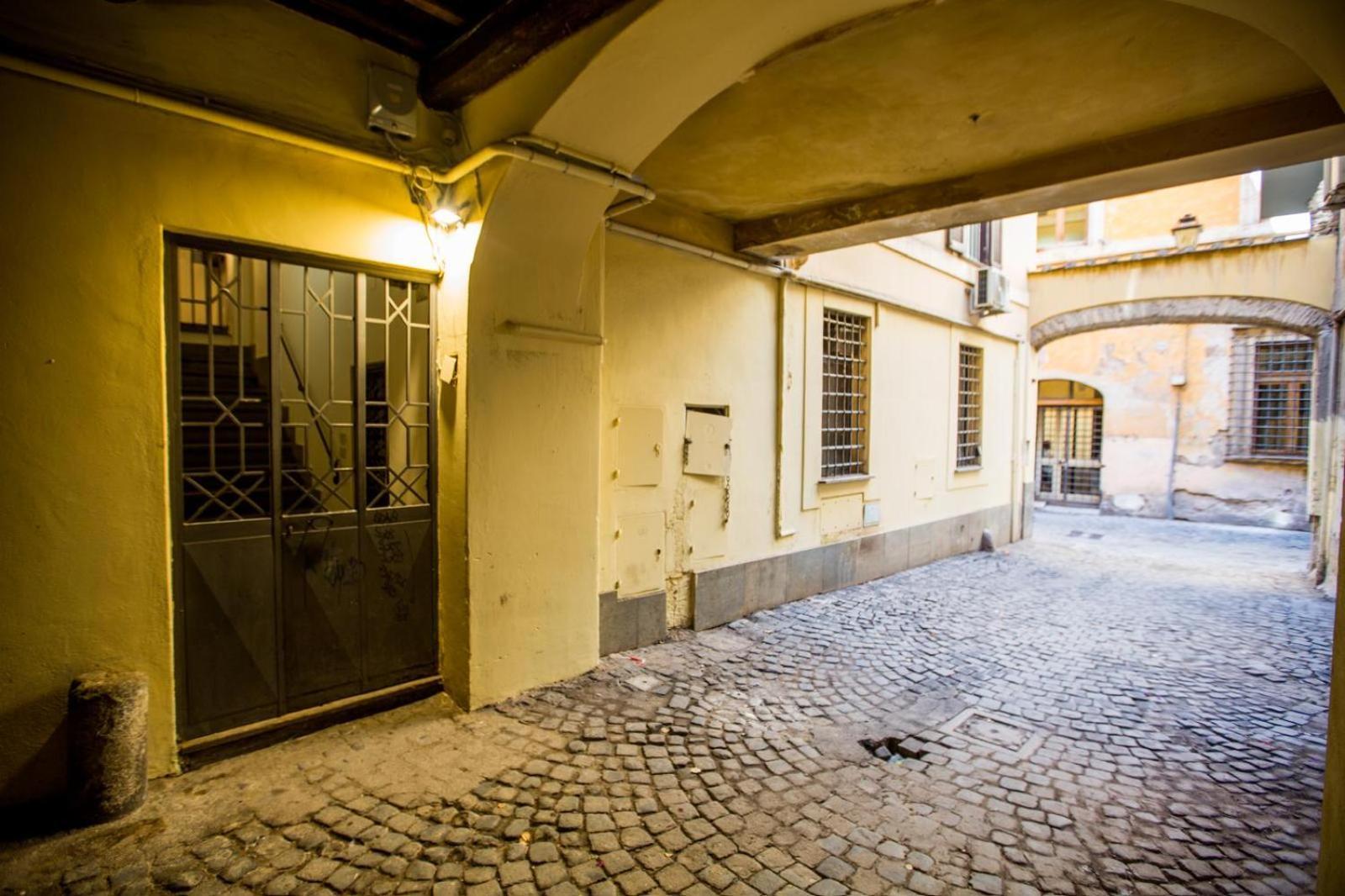 Campo De Fiori Apartment Roma Exterior photo